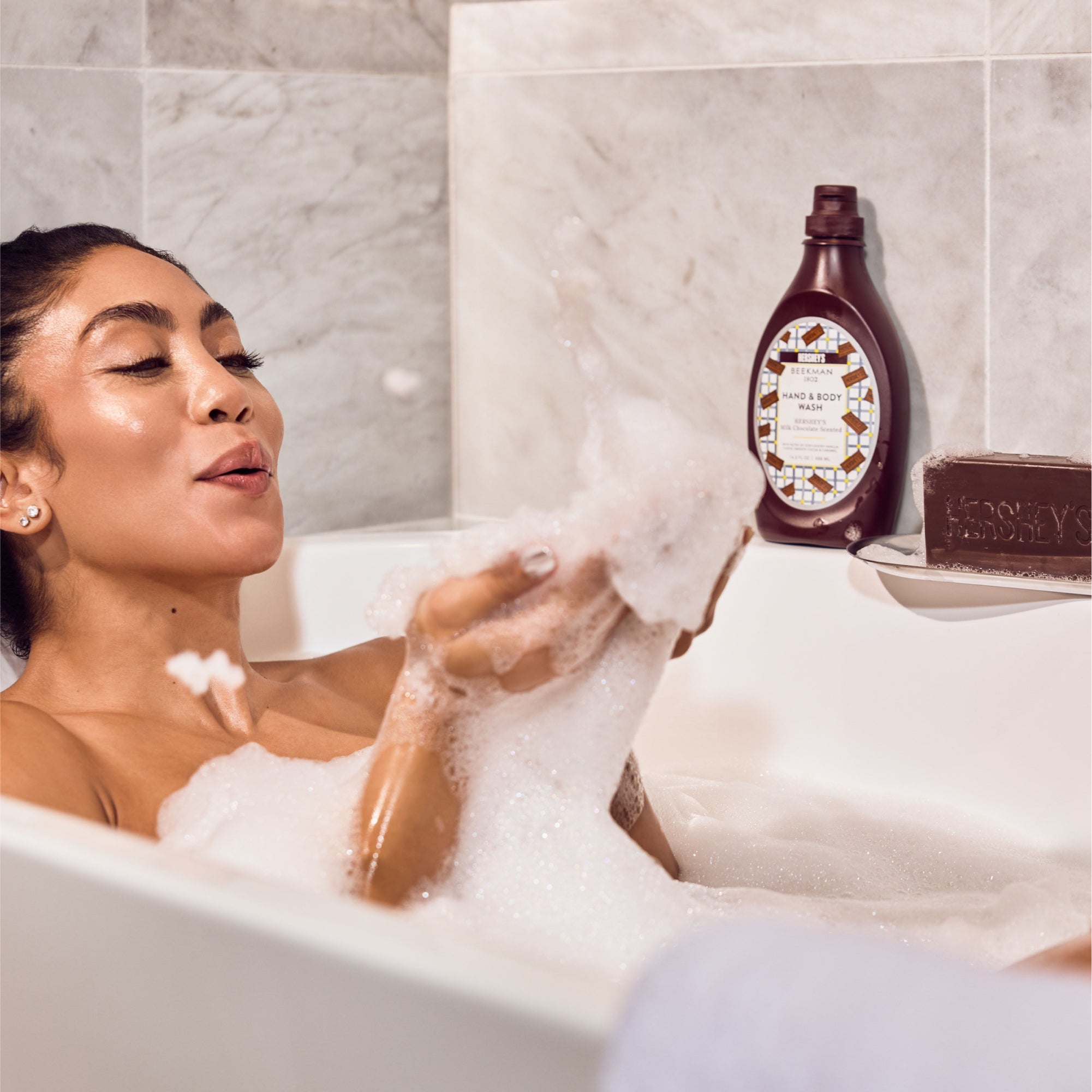 Limited-Edition Beekman 1802 x Hershey's Milk Chocolate Bodycare Trio